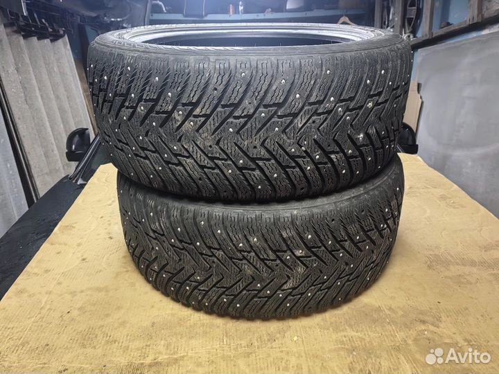 Nokian Tyres Hakkapeliitta 8 235/45 R18 98T