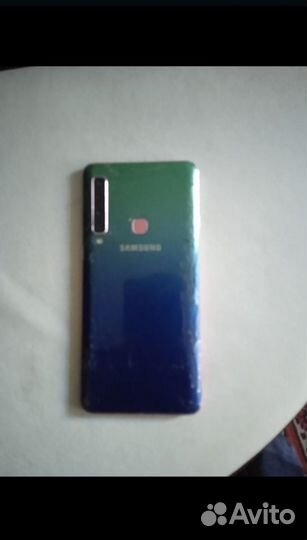 Samsung Galaxy A9 (2018), 8/64 ГБ