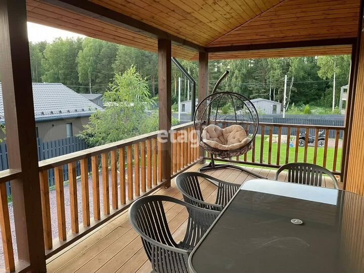 Дом 105 м² на участке 7,5 сот.