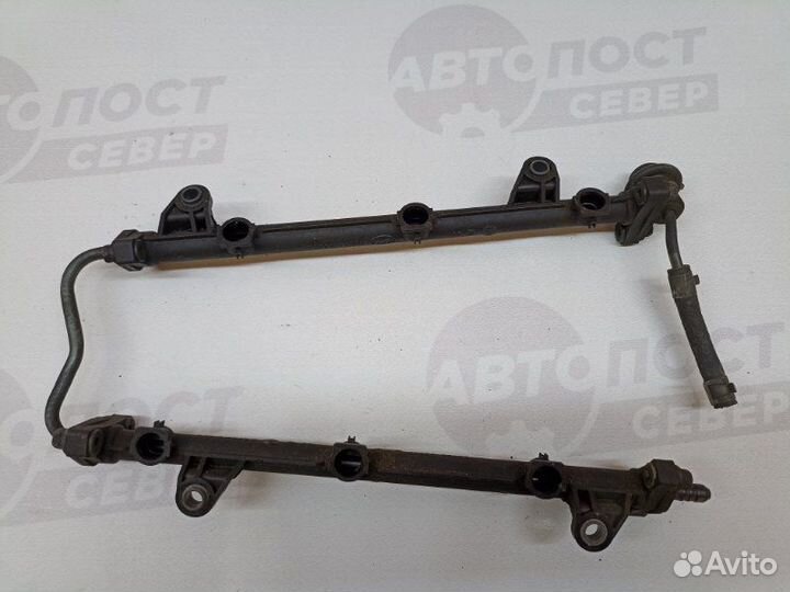 Топливная рейка Hyundai Santa Fe SM G6CU 2000-2006