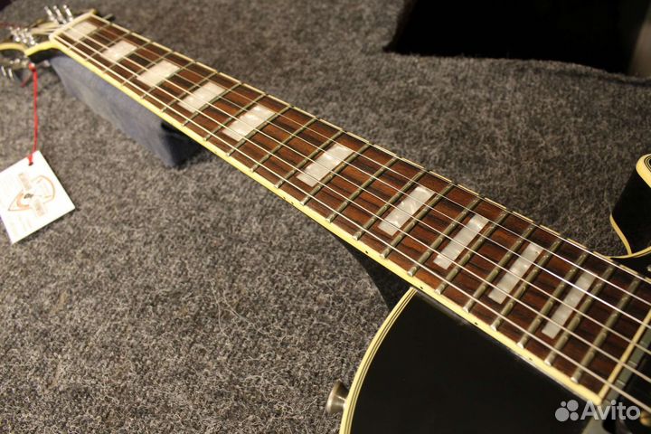 Электрогитара Les Paul Custom