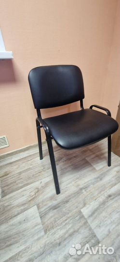 Стул офисный