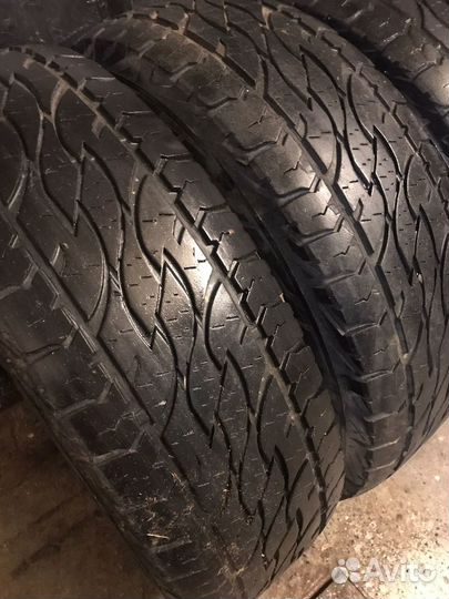 Bridgestone Dueler A/T 245/75 R16
