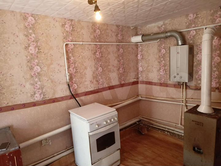 Дом 56 м² на участке 4 сот.