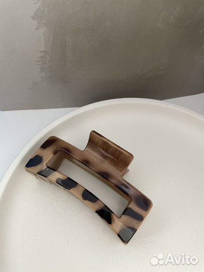 Крабик-заколка для волос