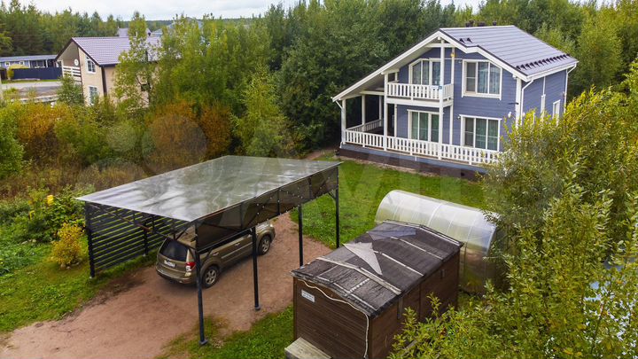 Дом 145 м² на участке 6,5 сот.