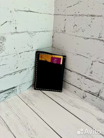 Продам кожаный картхолдер