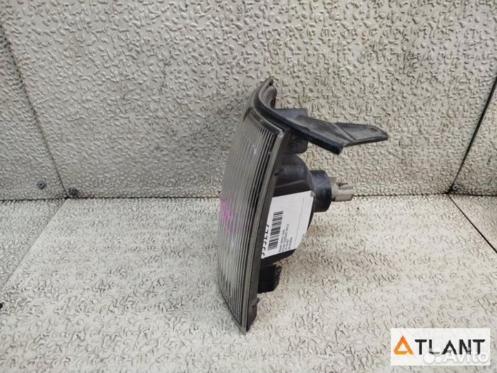 Габарит передний правый nissan terrano