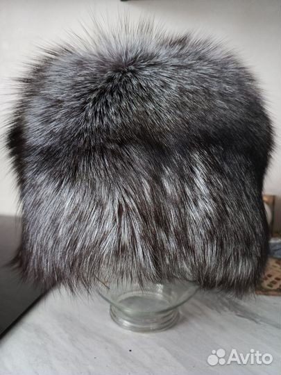 Шапка из натуральной чернобурки