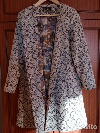 Плащ женский легкий