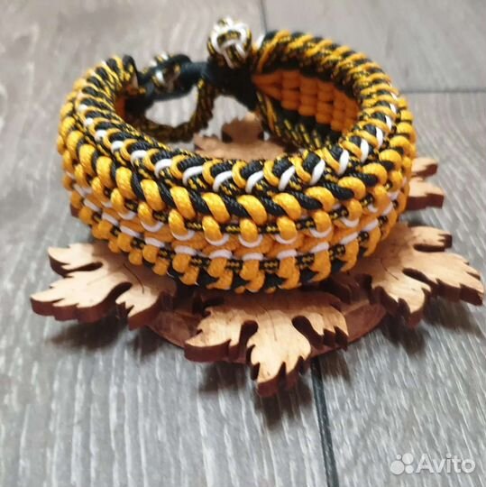 Браслет из паракорда 