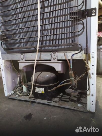 Холодильник на запчасти