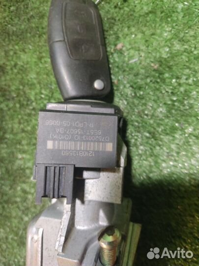 Замок зажигания Ford Focus 2 1.8 2010