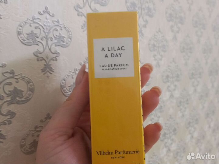 Парфюмированная вода женская