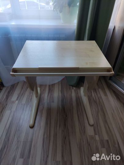 Детский письменный стол бу