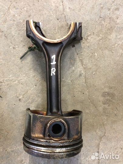 Поршень с шатуном Audi Allroud Quattro A6 2.7BES