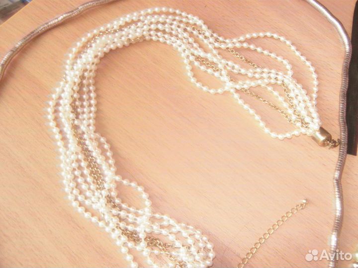 Колье,броши,браслеты, бусы