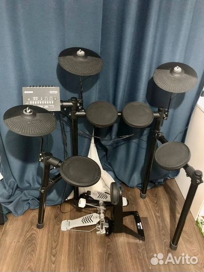 Электронная ударная установка Yamaha DTX452K
