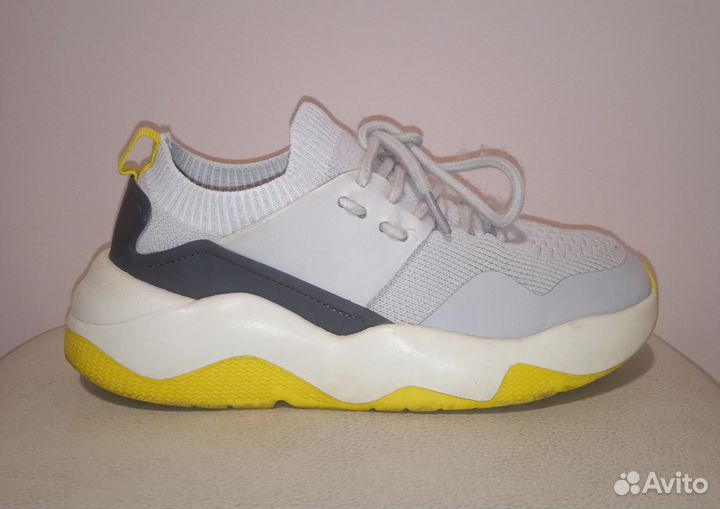 Кроссовки детские