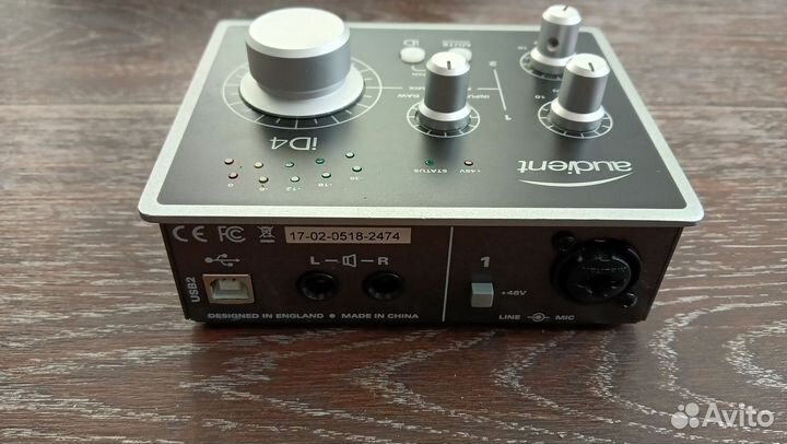 Внешняя звуковая карта Audient id4