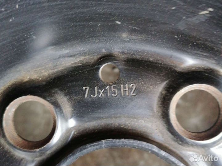 Диск новый R15 Mercedes 210