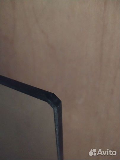 Стеклянные закалённый полки с кромкой