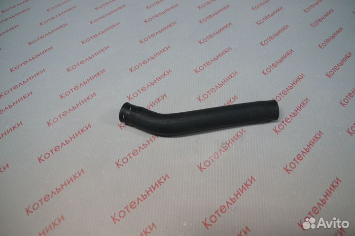 Nissan 14056-5U005 Патрубок водяной