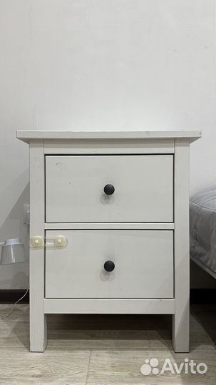 Тумбочка прикроватная IKEA