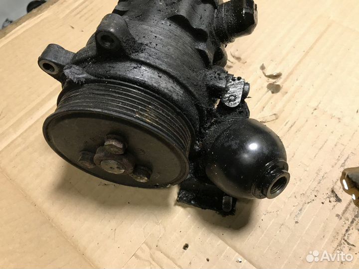 32416765307 Насос гидроусилителя BMW E65 N62