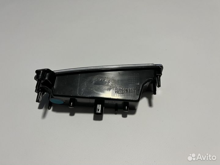 Левый ходовой огонь Mercedes GLK x204 ML W164