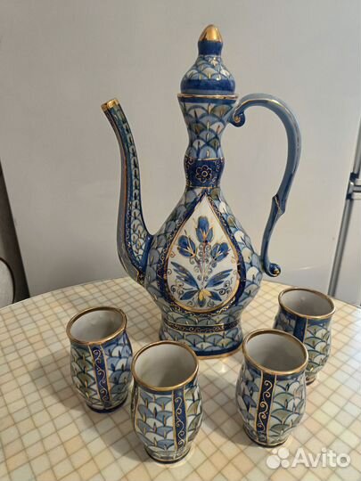 Кувшин + 4 стаканчика
