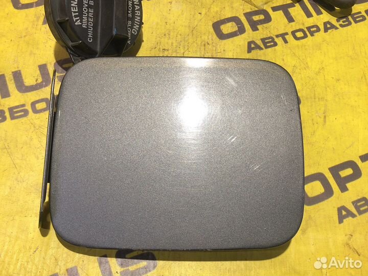 Лючок бензобака Hyundai Accent