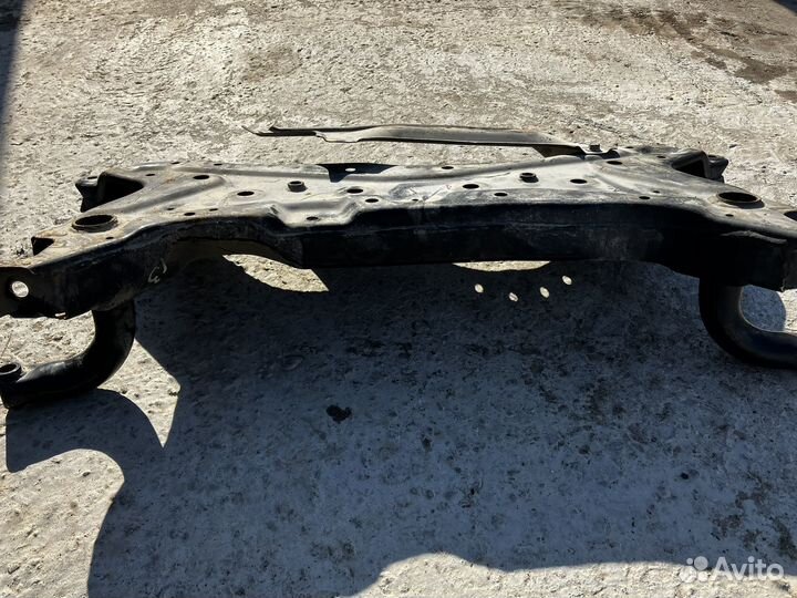 Подрамник передний Mitsubishi Lancer 10