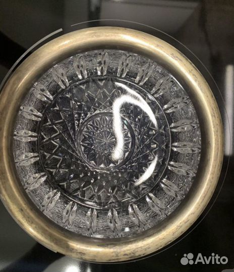 Ваза хрустальная