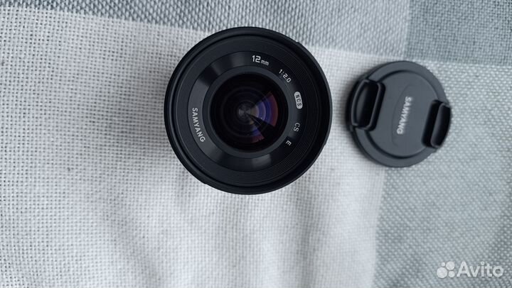 Объектив Samyang 12 mm f/2.0 баянет E