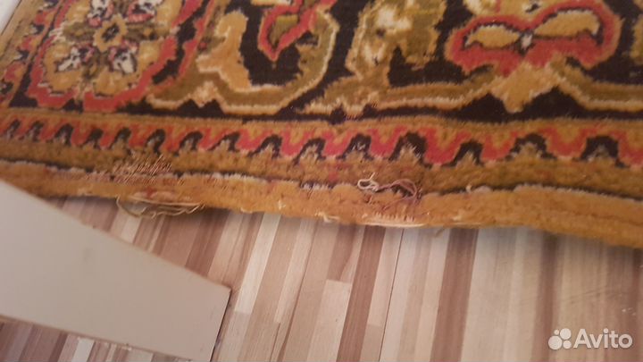 Ковер бу шерстяной