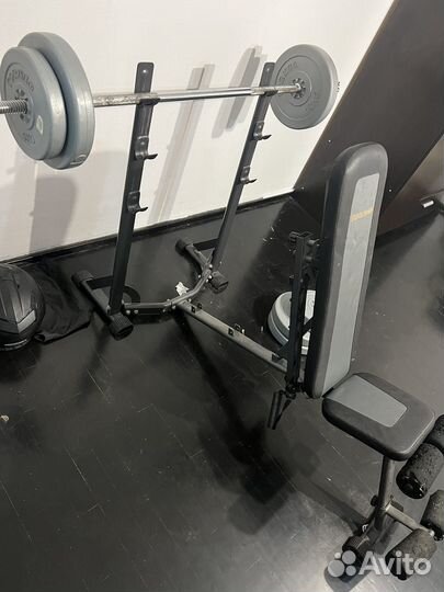 Штанга со скамьей, груза