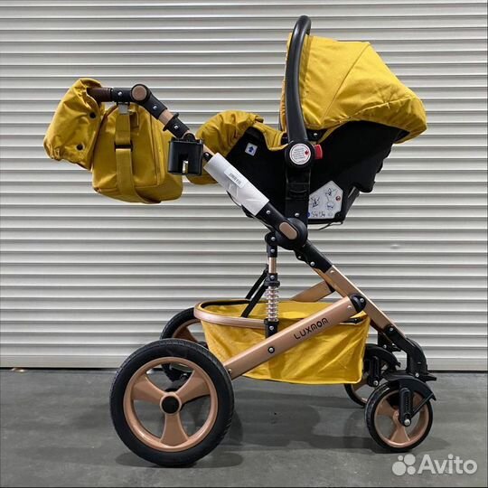 Детская прогулочная коляска