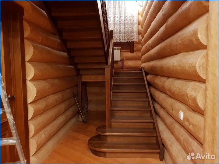 Деревянная лестница