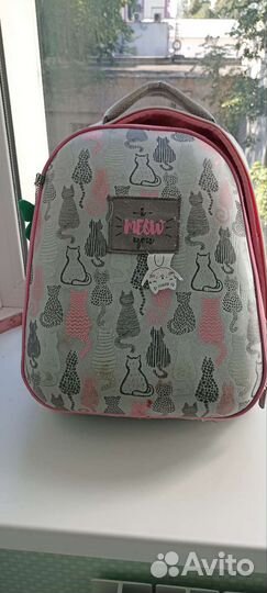 Школьный рюкзак для девочки