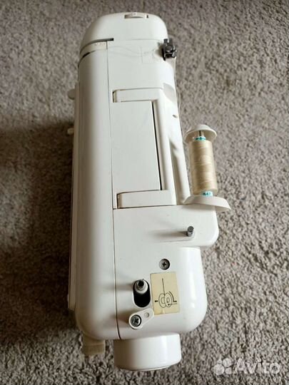 Швейная машина Jaguar 979 Fantasy