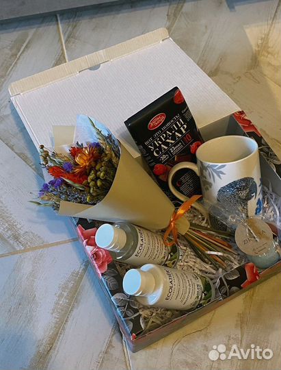 Подарочный бокс