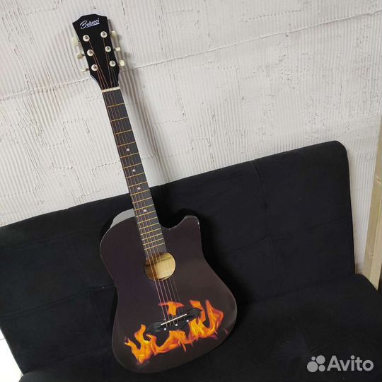 Гитара новая акустическая с принтом