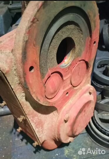 Редуктор рвц-220 новый для кран-балка.Тельфер-Таль