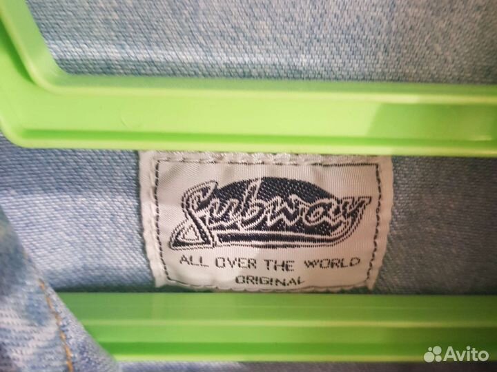 Джинсовая рубашка