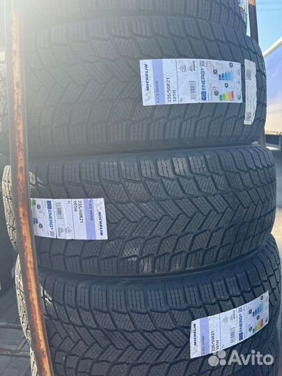 Michelin X-Ice Snow SUV 235/50 R21 101H
