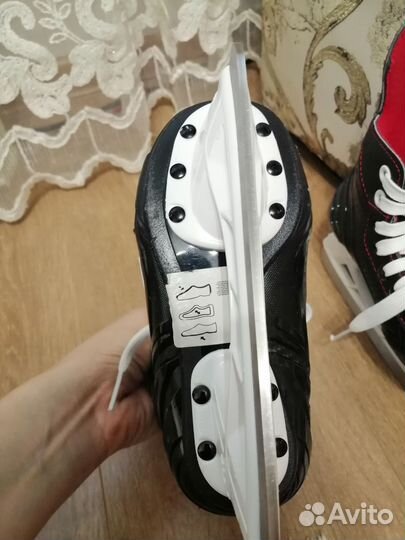 Коньки хоккейные Bauer