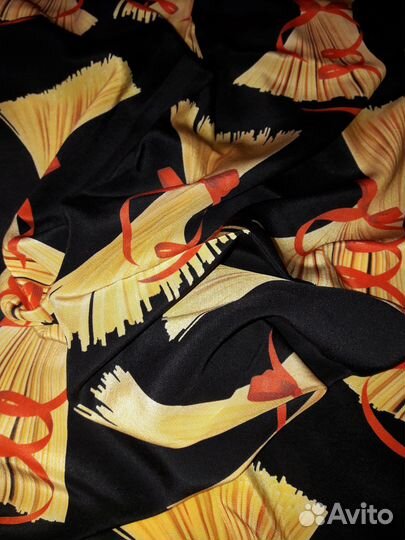 Ткань шелк отрезы DG Италия