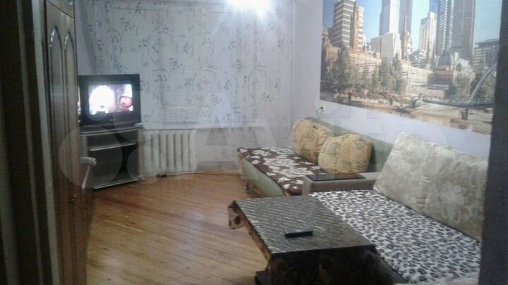 2-к. квартира, 60 м², 1/5 эт.