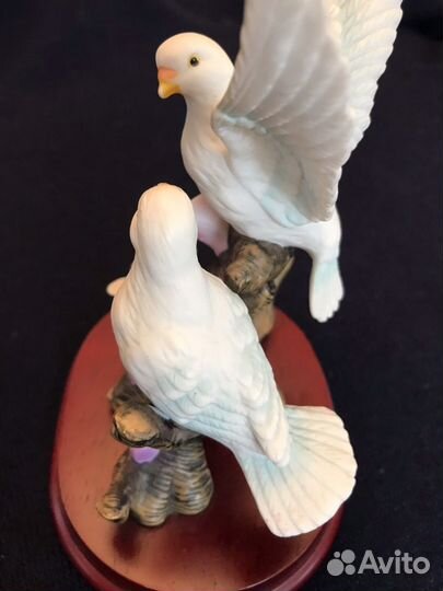 Статуэтка «Птицы». Фарфор